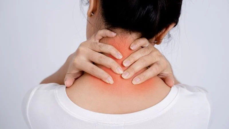Nguyên nhân đau cổ vai gáy là gì? Hiểu để phòng ngừa 26 Đau mỏi vai gáy do bệnh như viêm khớp dạng thấp